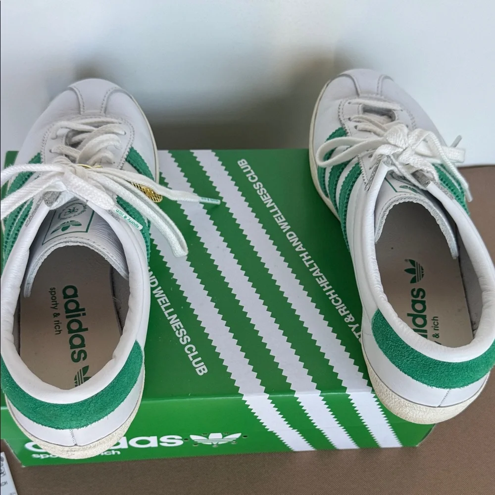 Adidas Blanc Sporty & Rich White and Green Sneakers with Gold Charm - Picture 6 of 7